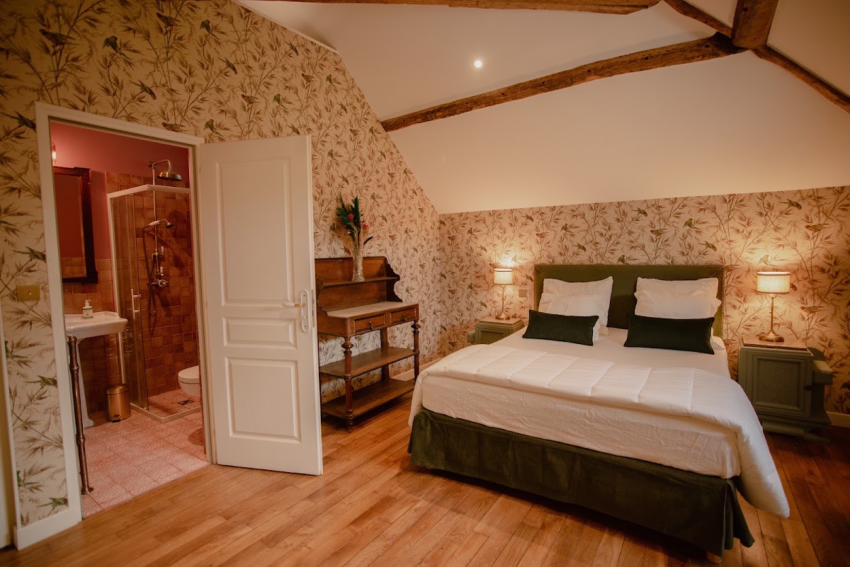Photo Google Maps · Chambres d'Hôtes au Château Vert
