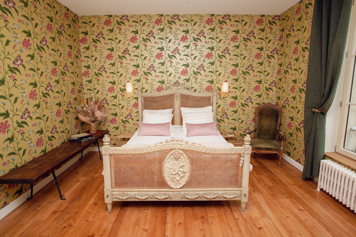 Photo Google Maps · Chambres d'Hôtes au Château Vert