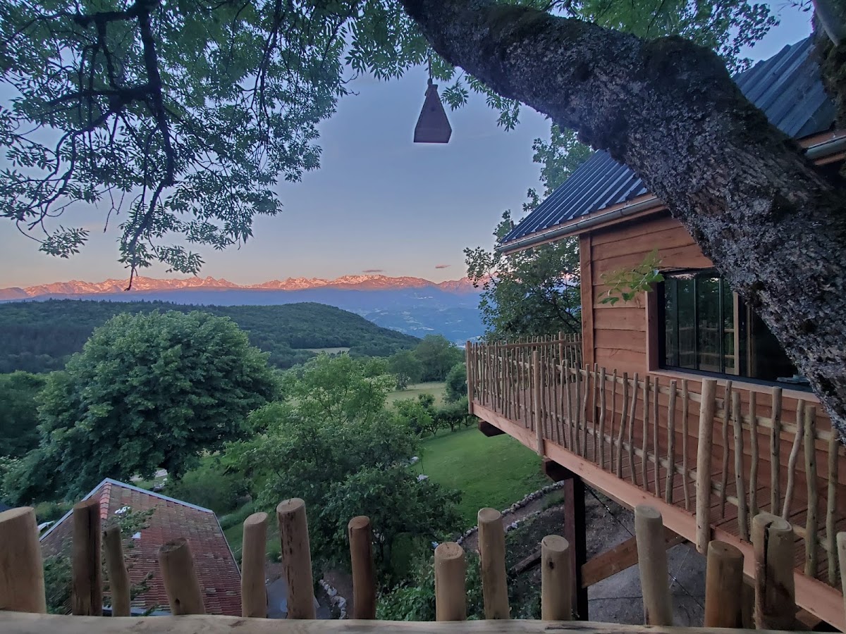Photo Google Maps · Cabane perchée en chartreuse