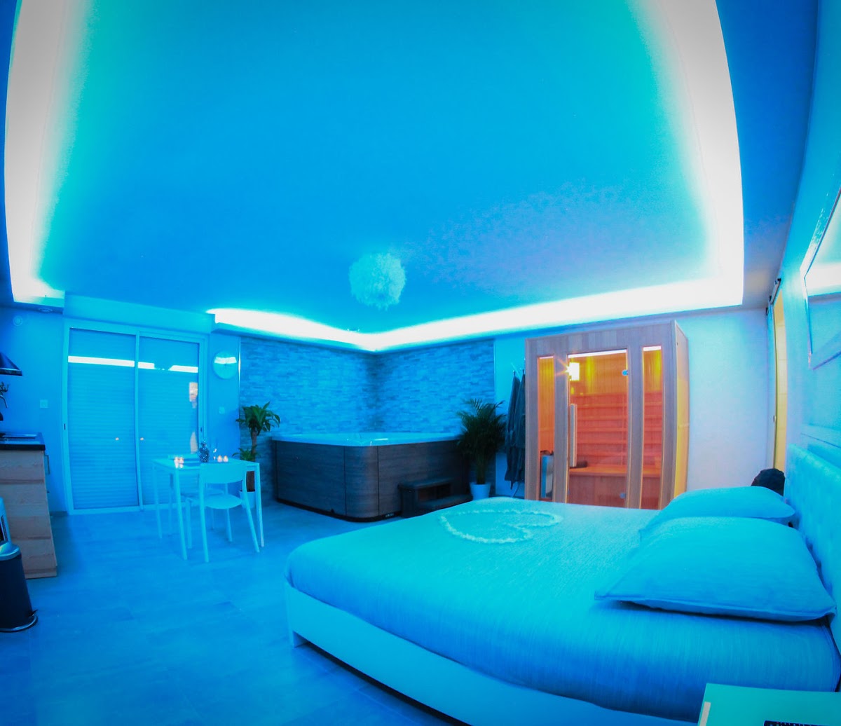 Photo Google Maps · La Nuit VIP - Love Room