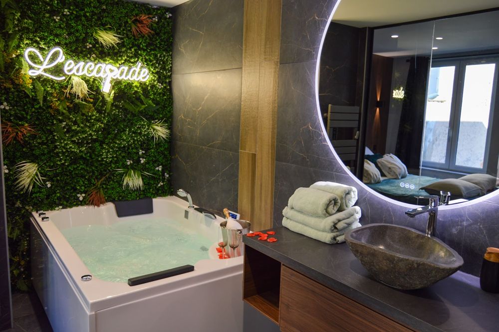 Photo Google Maps · L'escapade - Love room & Spa