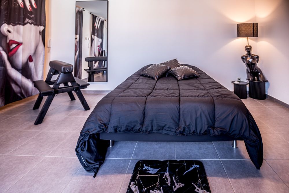 Photo Google Maps · L'Atelier Kuroi — Love Room BDSM