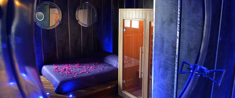 Photo Google Maps · Love Room - le Boat Spa Lyon - By Nuit et Spa