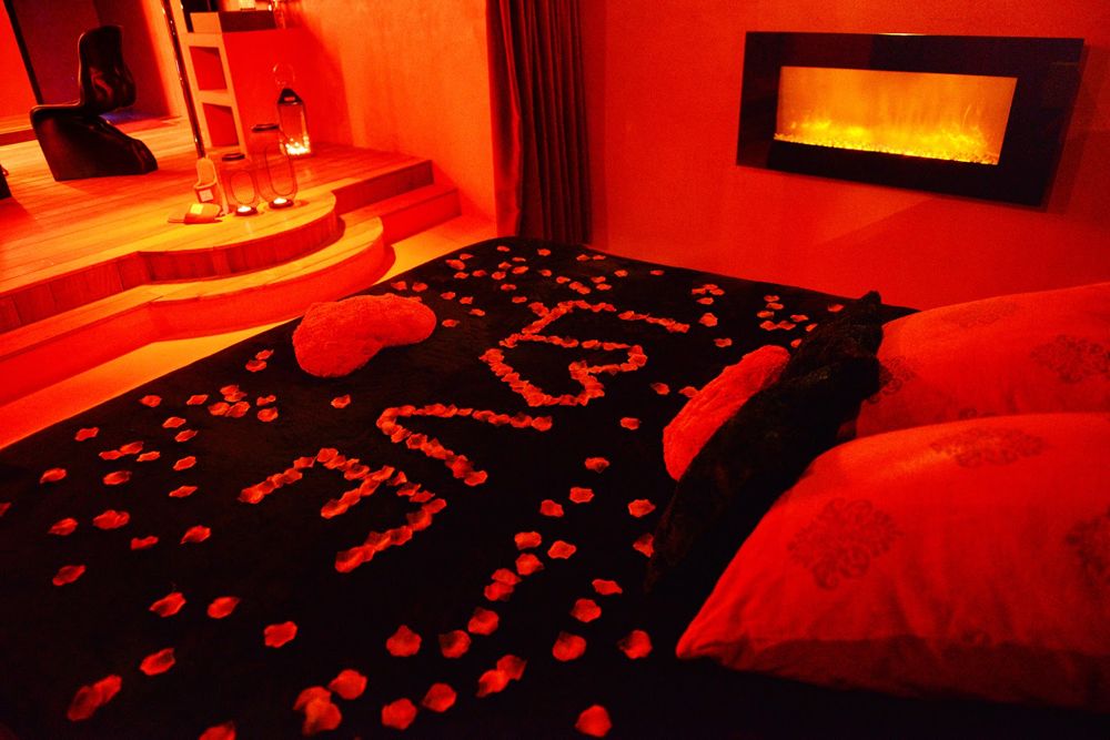 Photo Google Maps · Secret Room - Cabaret Spa Lyon - By Nuit et Spa