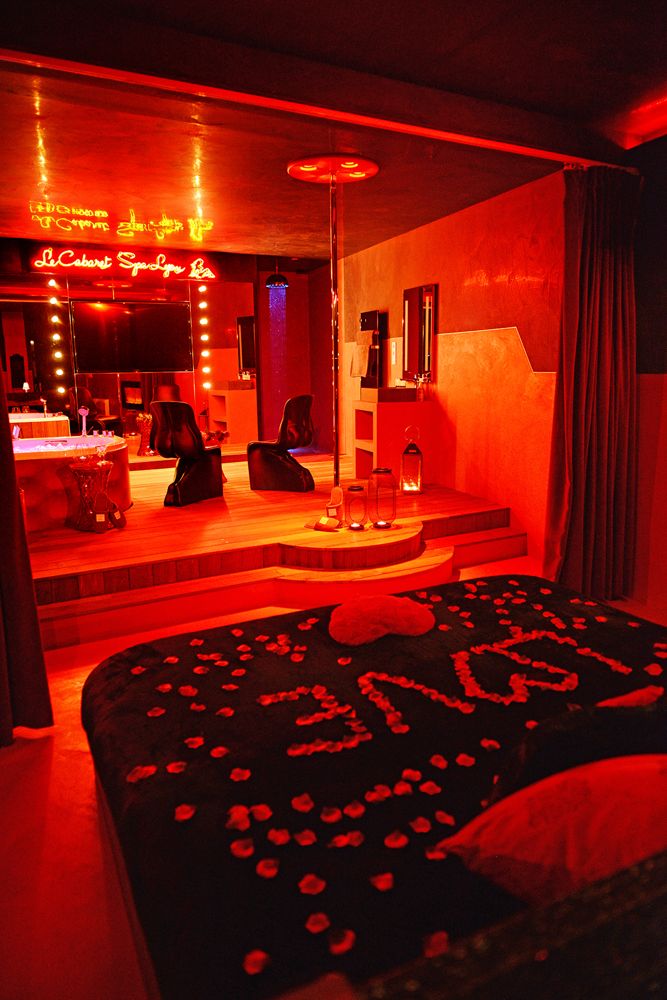 Photo Google Maps · Secret Room - Cabaret Spa Lyon - By Nuit et Spa
